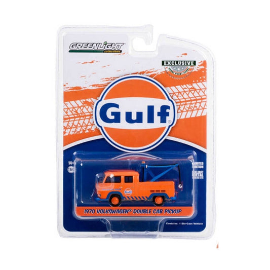 1970 Volkswagen Double Cab Pickup With Drop in Tow Hook - Gulf Oil 'That Good Gulf Gasoline' 30412, Greenlight 1:64