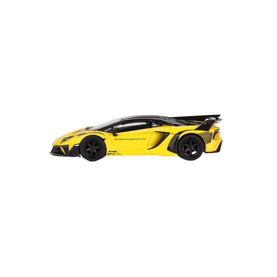 Lamborghini LB-Silhouette WORKS Aventador GT EVO Yellow. Mini GT 1:64 (639)